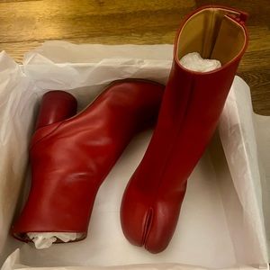 New Maison Margiela Red Tabi Ankle Boots - EU 37 / US 7